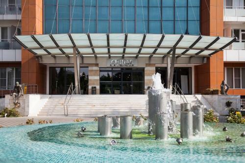 Chinar Hotel & Spa