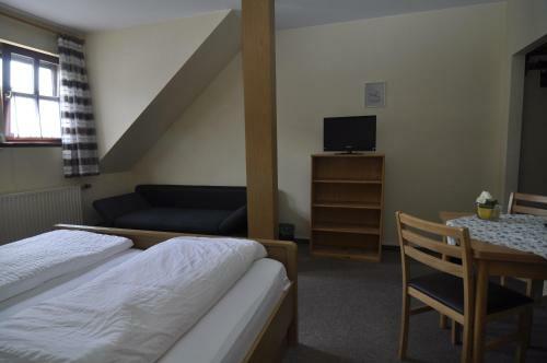 Hostal Landgasthof Lang Zum Adler
