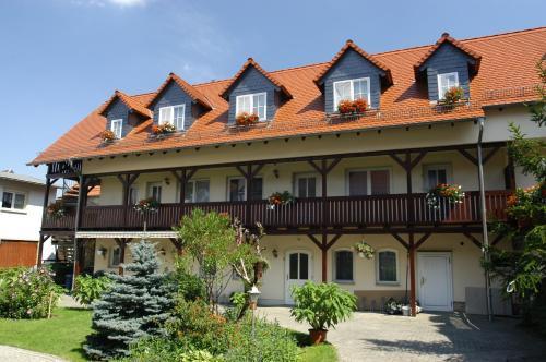 Hostal Pension Lindenhof