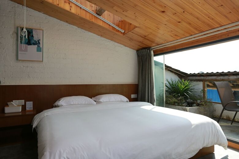 Hotel The Pure Site