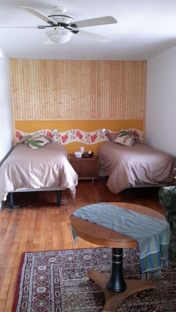 Queen & Albert Bed & Breakfast