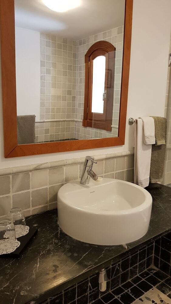 Bed & Breakfast Guests' Suite Of Villa Tamarit