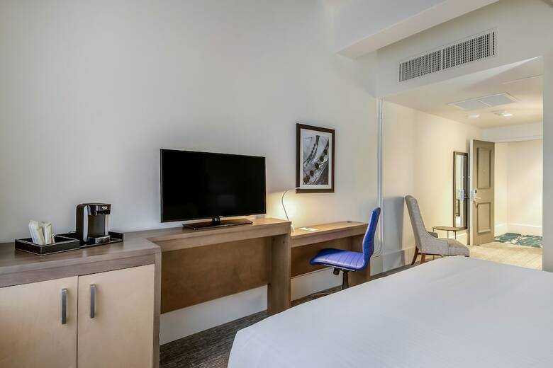 New Bedford Harbor Hotel, Ascend Hotel Collection