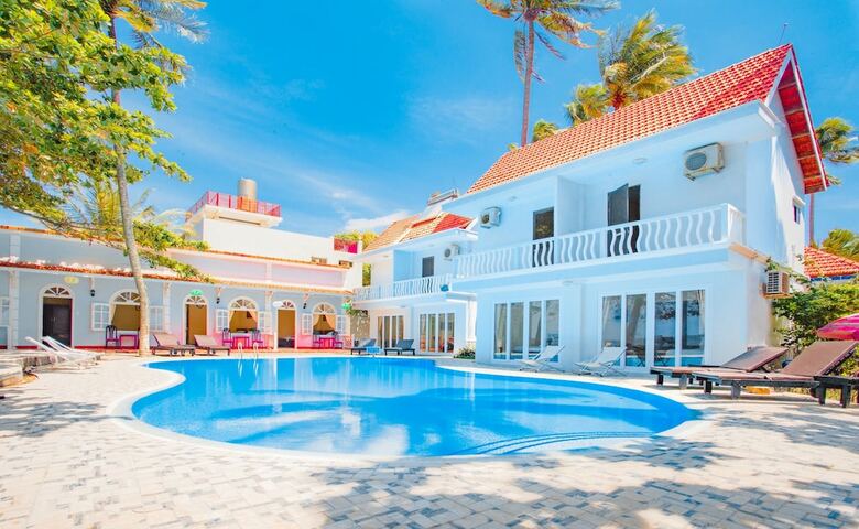 Hotel Sand Beach Resort