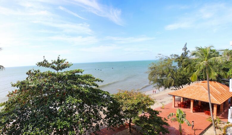Hotel Sand Beach Resort
