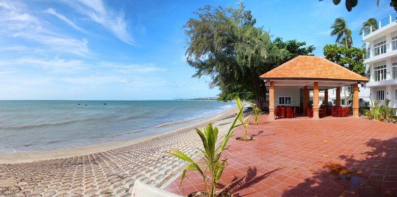 Hotel Sand Beach Resort