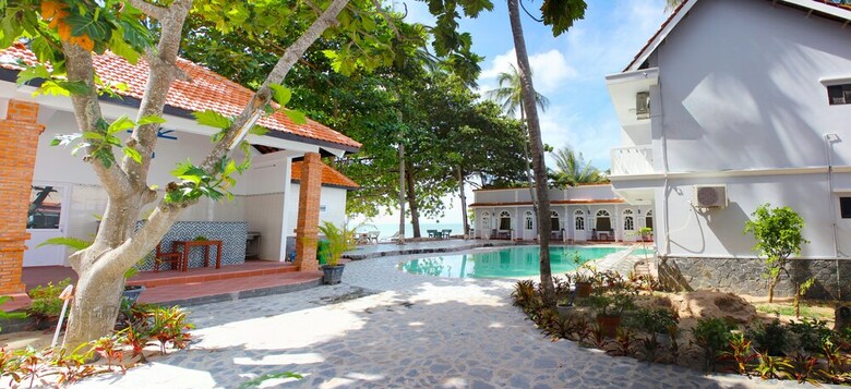 Hotel Sand Beach Resort