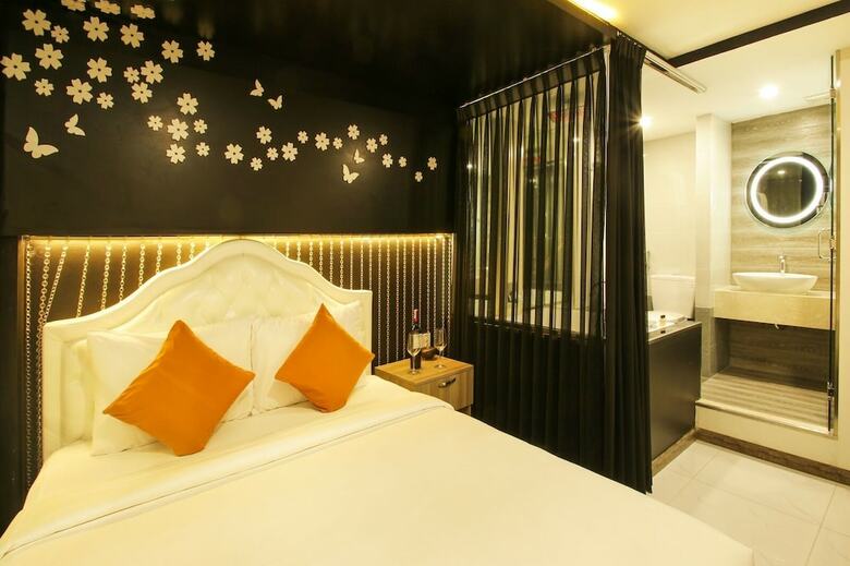 Cupid Hotel