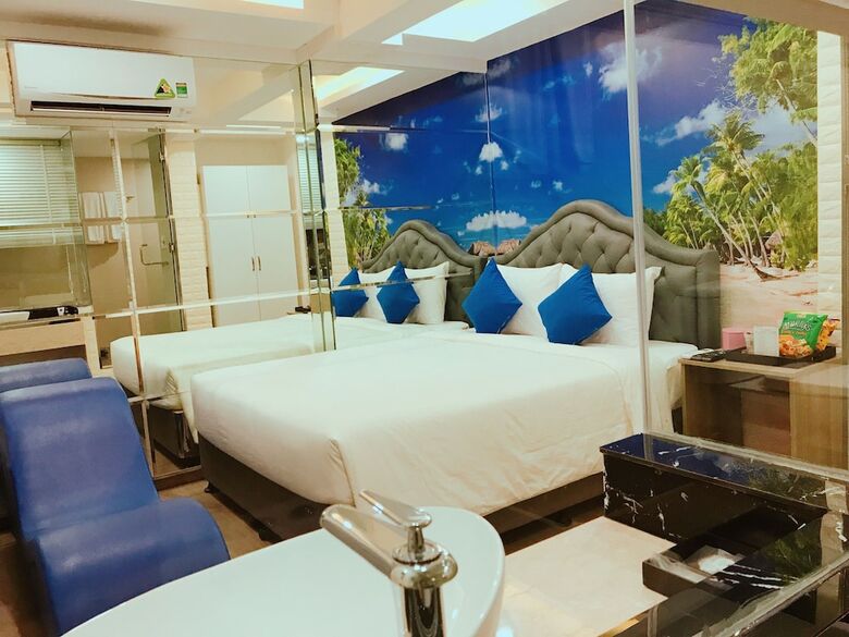 Cupid Hotel