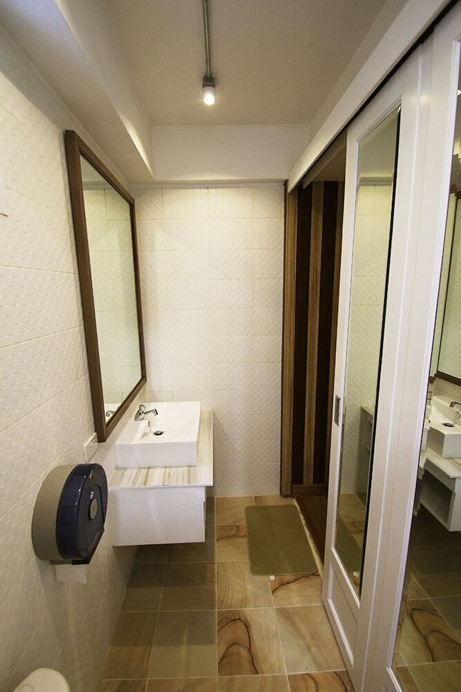 Hostal 09 Hostel