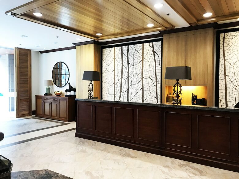 Cedar Peak Condo Near Session Road