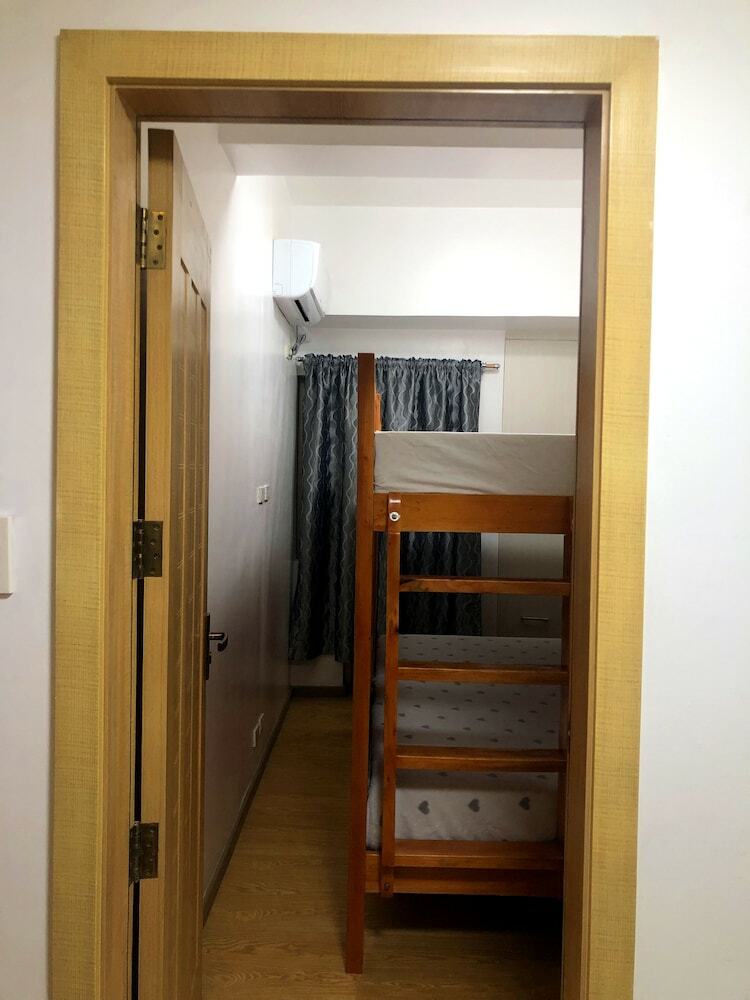 Cedar Peak Condo Near Session Road