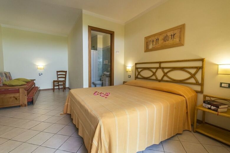 Hotel Residenza Turistica  Torre Delle Viole