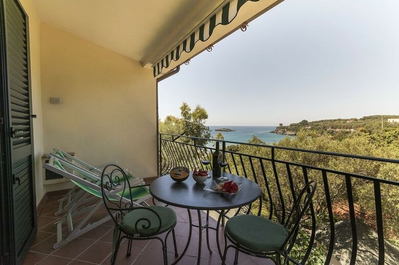 Hotel Residenza Turistica  Torre Delle Viole