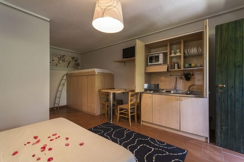 Hotel Residenza Turistica  Torre Delle Viole