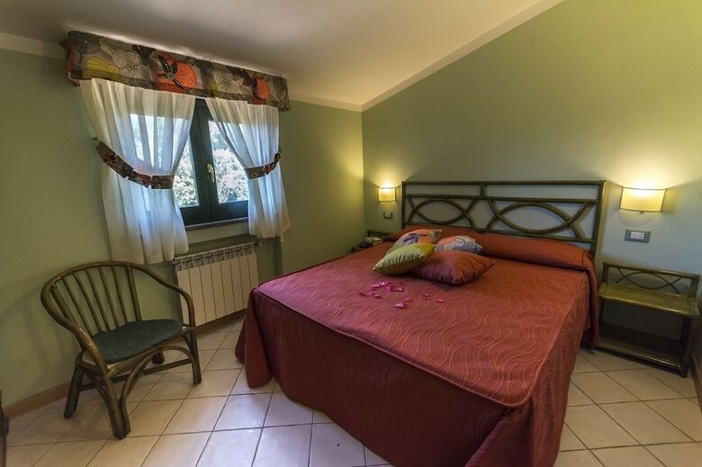Hotel Residenza Turistica  Torre Delle Viole