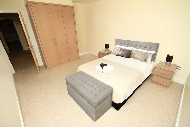 Apartamentos Grand Canal Quay Apt Sleeps 10