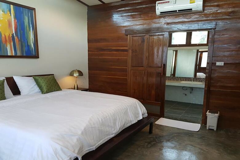 Hostal Slow Life Sabaidee Pai Bed & Breakfast