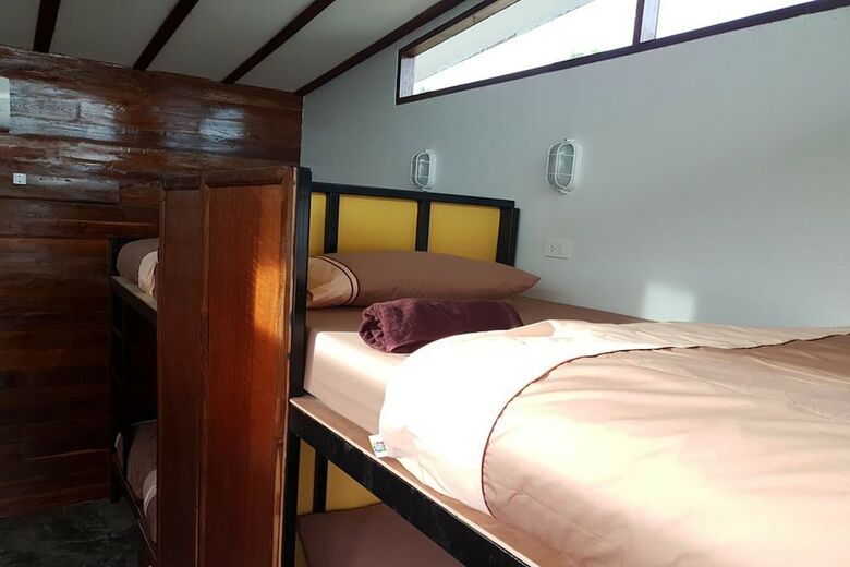 Hostal Slow Life Sabaidee Pai Bed & Breakfast
