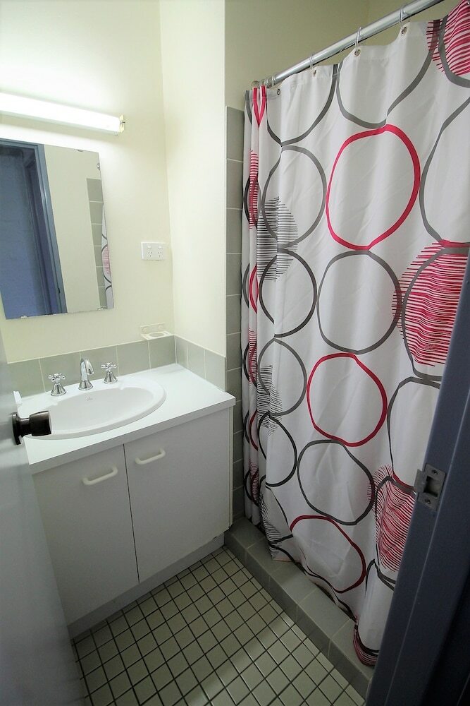 Kirwan Apartment 18 - Large Jindabyne Apartment