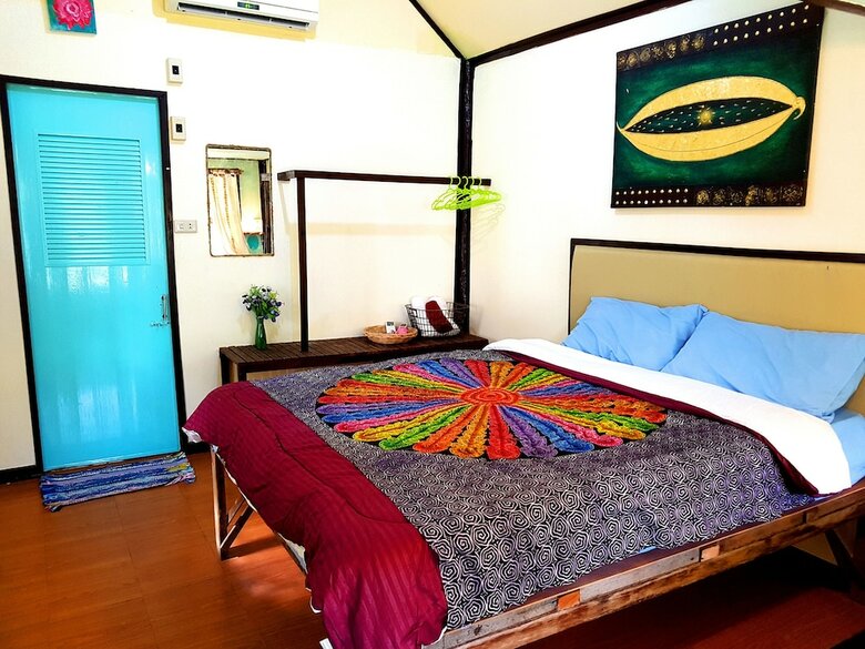 Hotel Bay Yard Hut