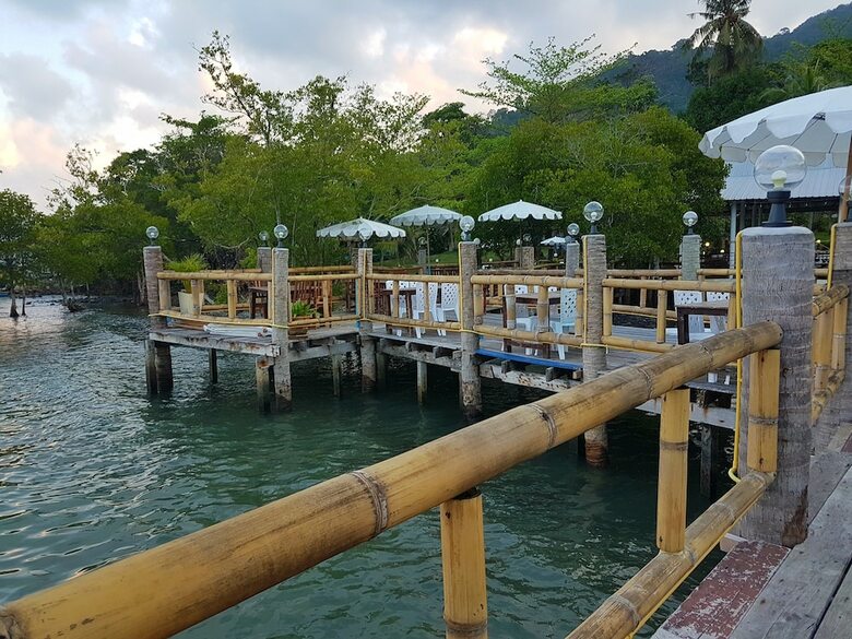 Hotel Bay Yard Hut