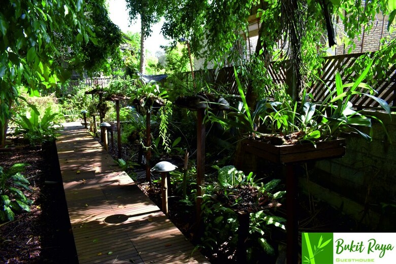 Hotel Bukit Raya Guesthouse