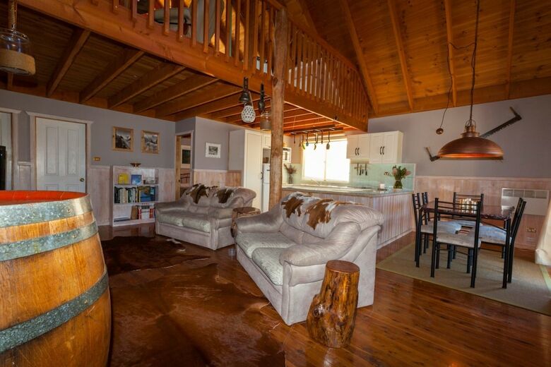 Aarlaur 2 - Loft Style Apartment In Jindabyne