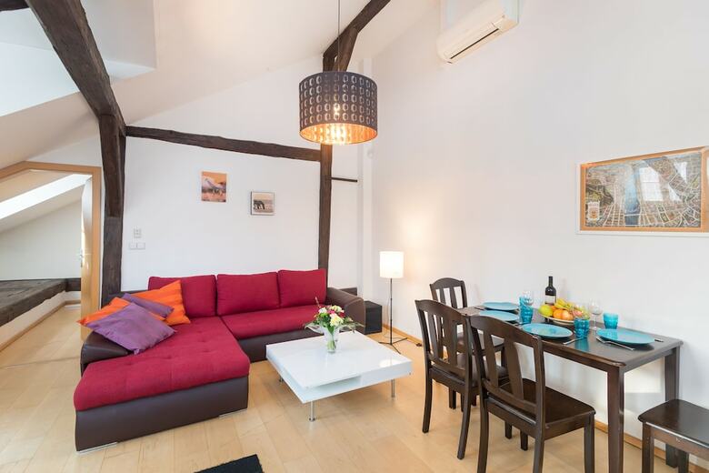 Spacious Apartments In Heart Of Prague