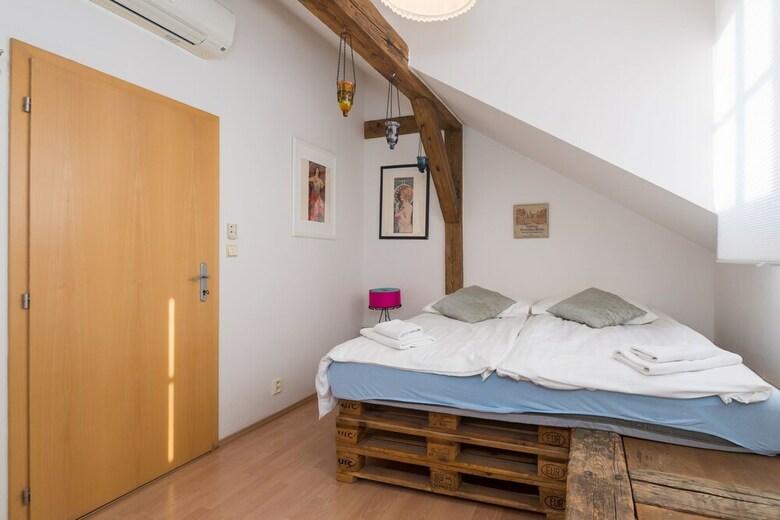 Spacious Apartments In Heart Of Prague