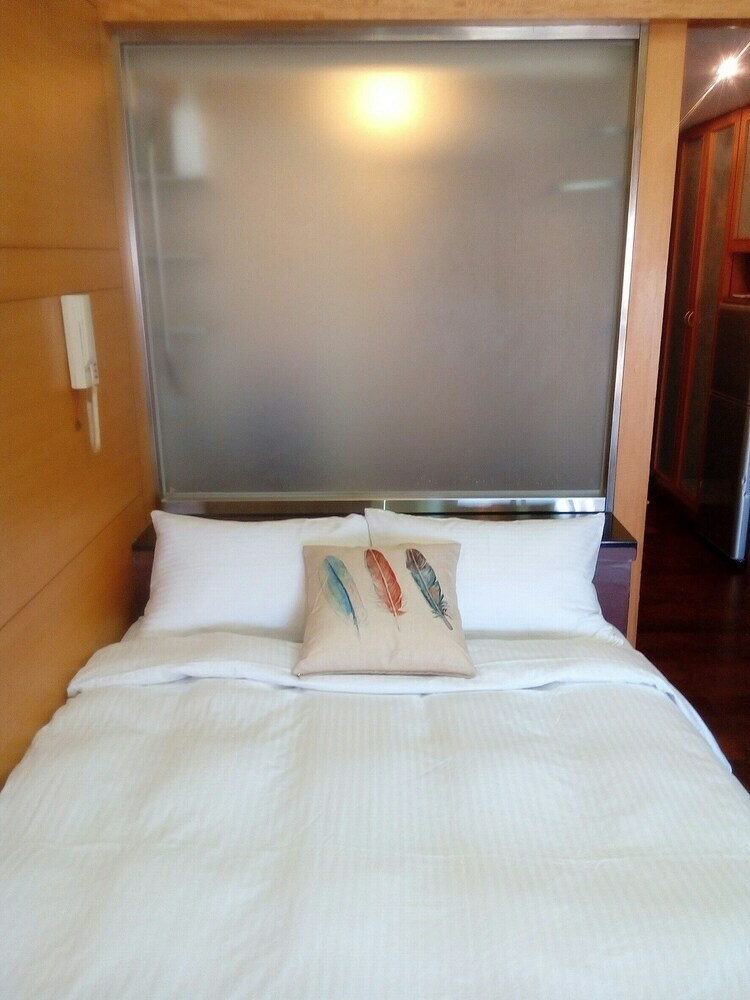 Hotel Kunming House