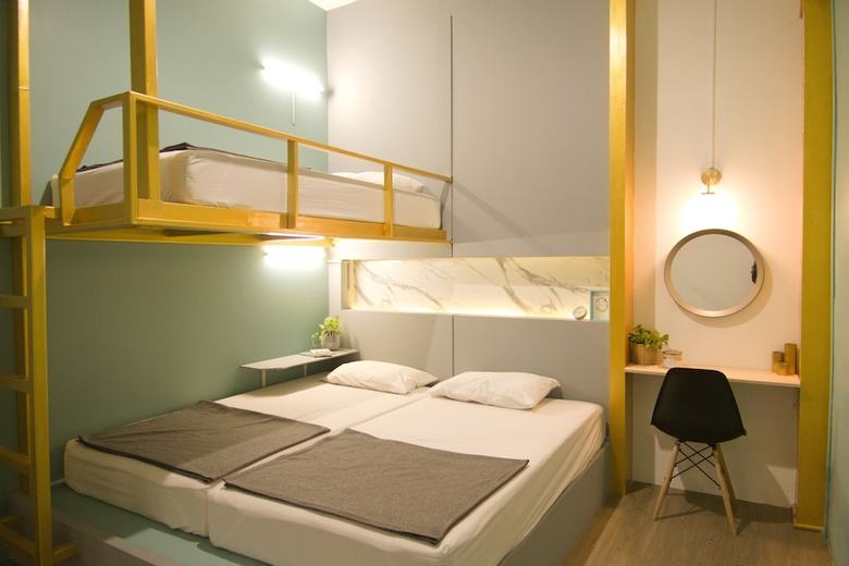 Hostal Hugger Hostel - Adults Only