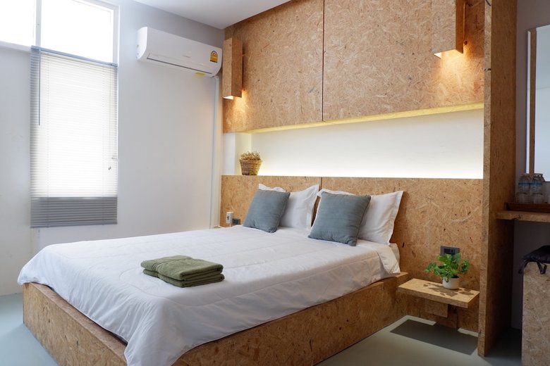 Hostal Hugger Hostel - Adults Only