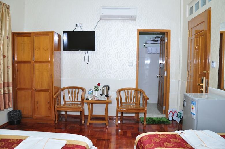 Hotel Shwe Pyi Tan