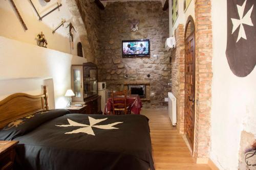 Castillo De A��n De Moncayo