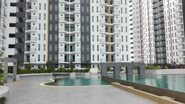 Apartamentos Kasyaf Place @ Ascotte Boulevard Semenyih