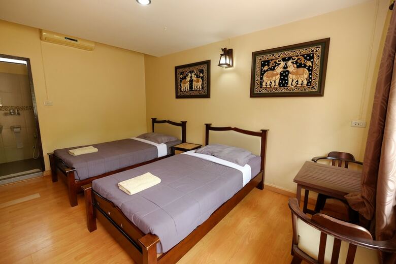 Hotel Piya Guesthouse