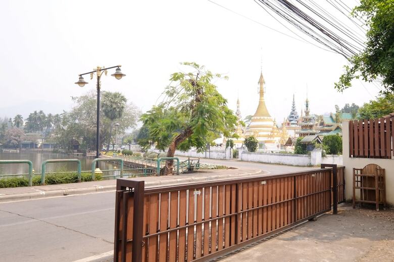 Hotel Piya Guesthouse