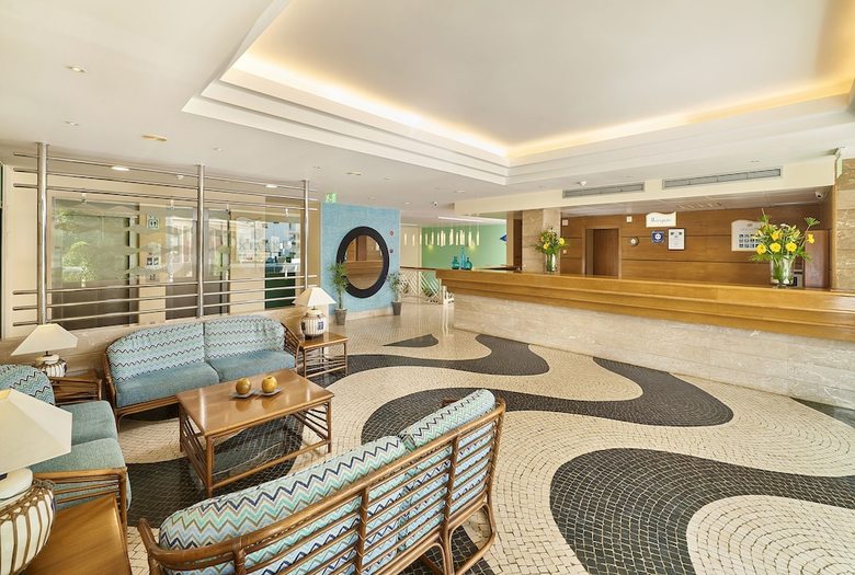 Oceanus Aparthotel