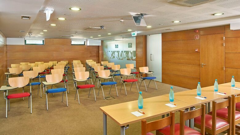 Oceanus Aparthotel