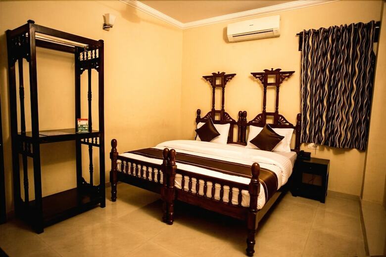Hotel Ajit Mansion
