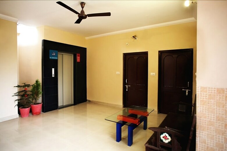 Hotel Ajit Mansion
