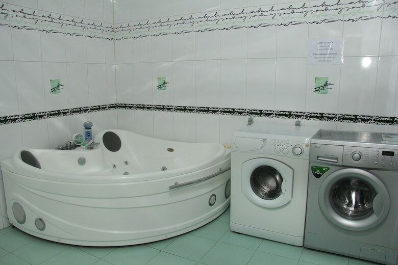 Hostal Rafael Hostel