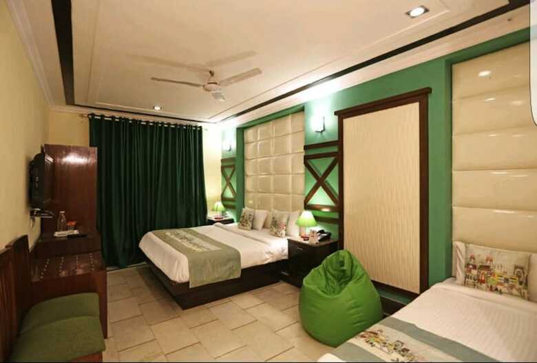 Hotel Unistar