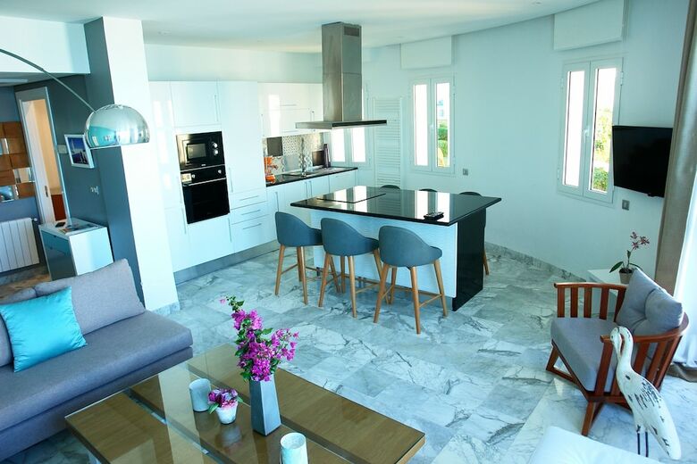 Apartamentos The View