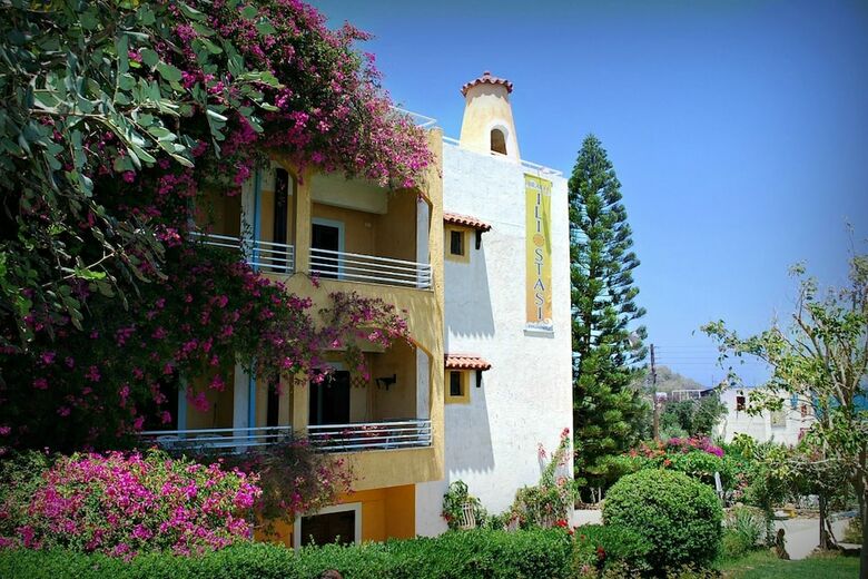 Iliostasi Beach Apartments