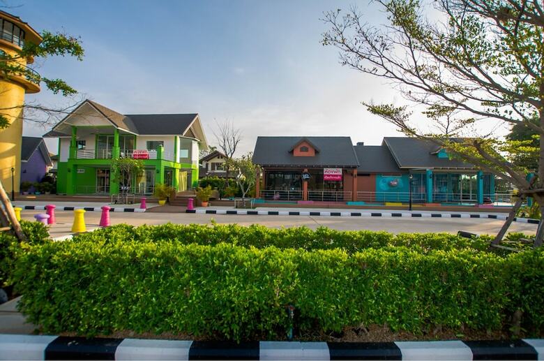Usotel Waterland Hotel