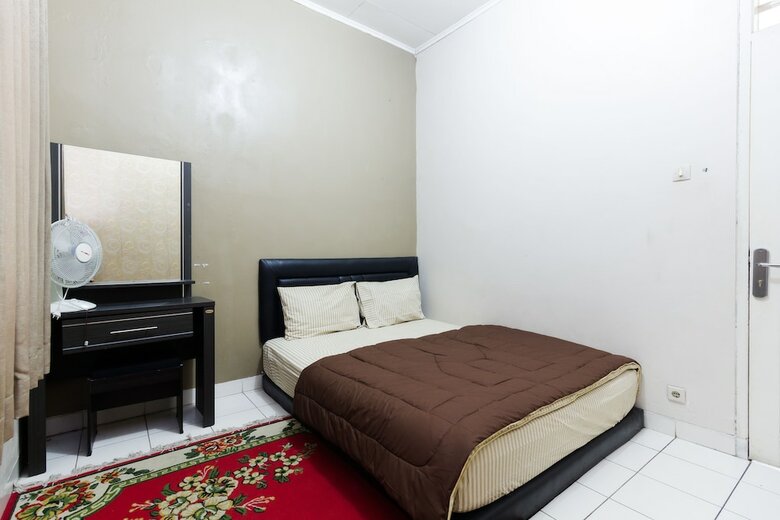 Hotel Pele Backpacker Guesthouse