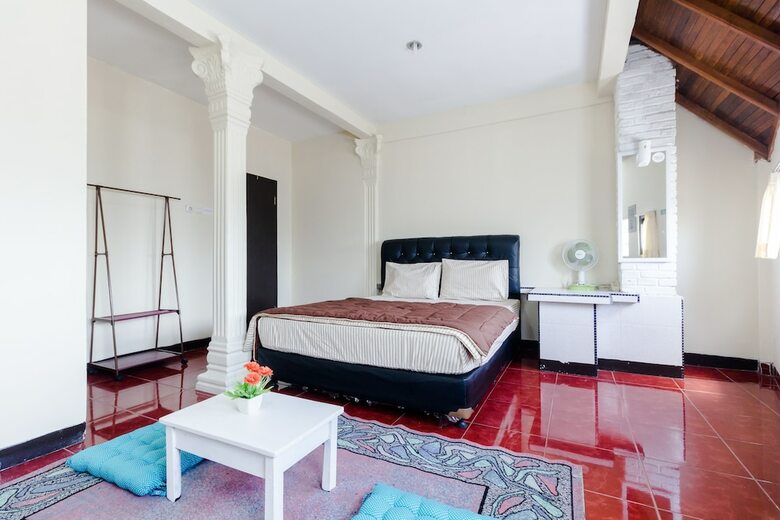 Hotel Pele Backpacker Guesthouse
