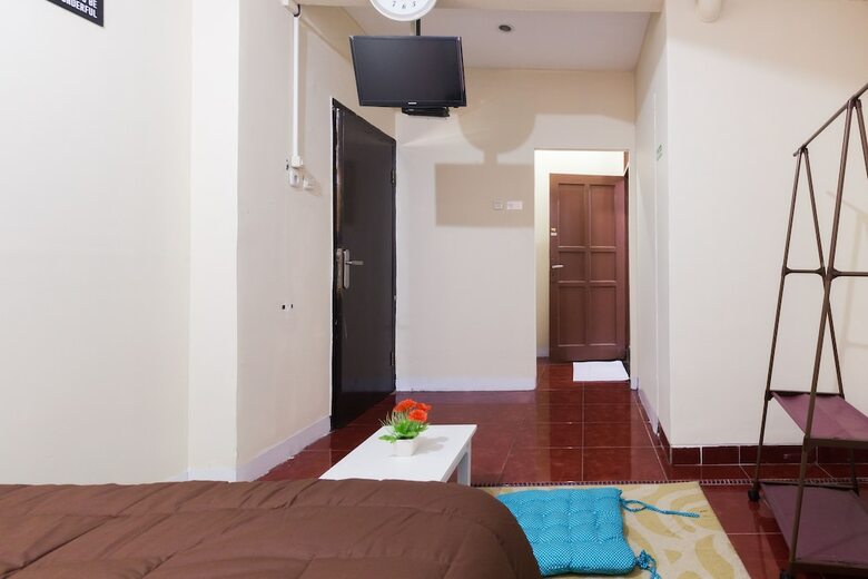 Hotel Pele Backpacker Guesthouse